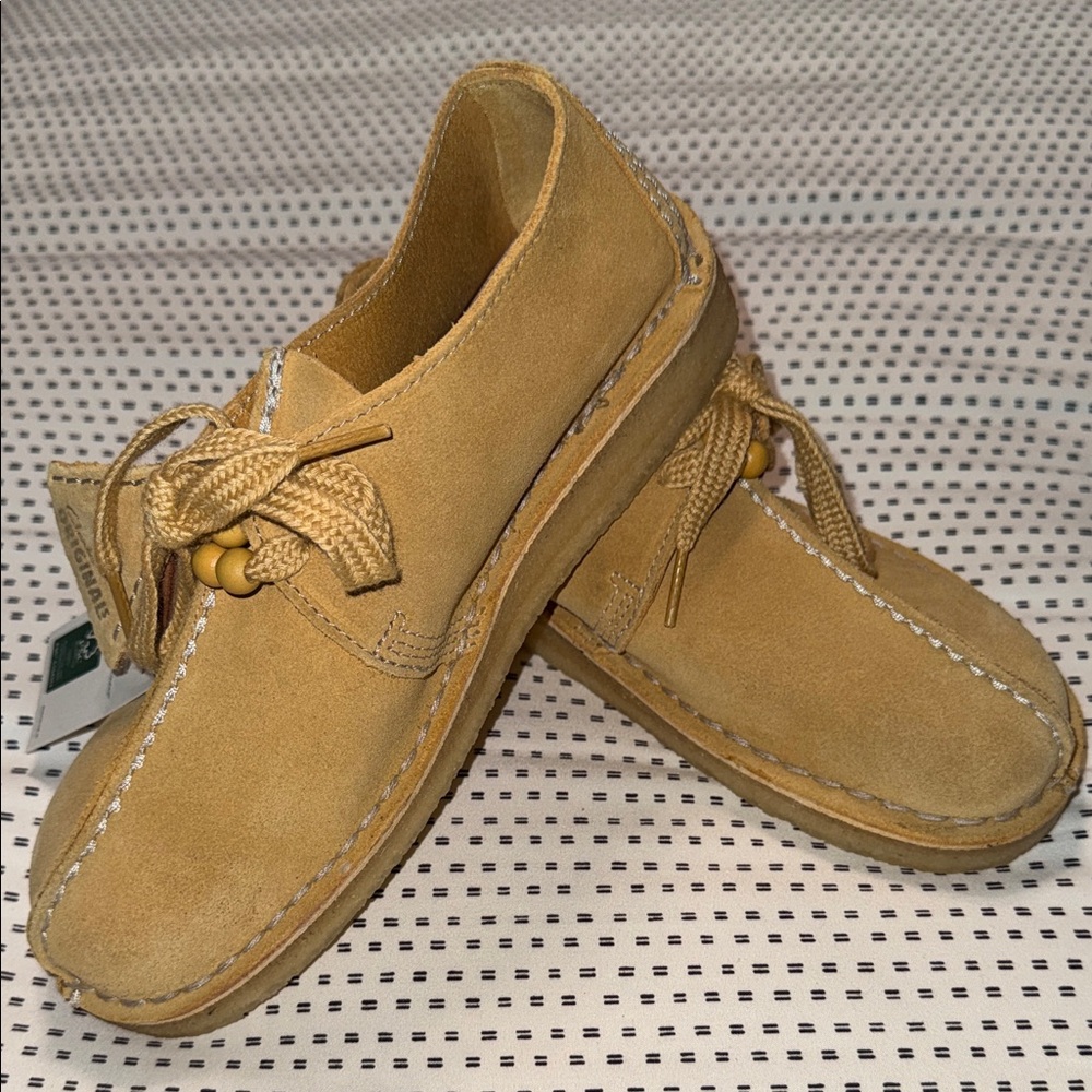 Men's Suede Clarks - Picture 5 of 6